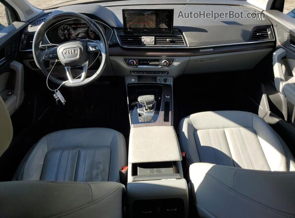 WA1BAAFY2M2010283 2021 AUDI Q5 Black წინა პანელის ხედი