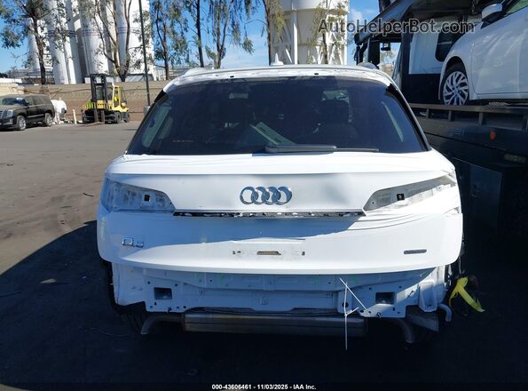 WA1BAAFY3M2132182 2021 AUDI Q5 White 