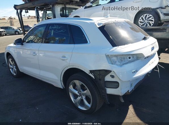 WA1BAAFY3M2132182 2021 AUDI Q5 White 