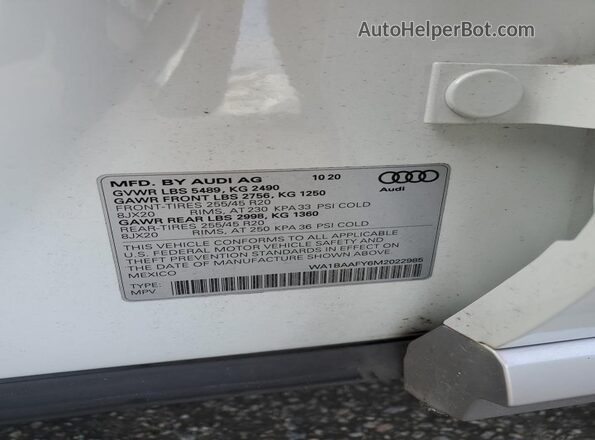 WA1BAAFY6M2022985 2021 AUDI Q5 White Engine compartment view