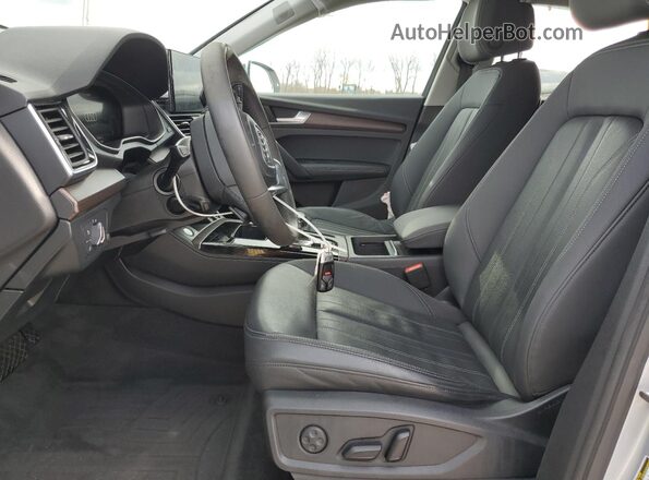 WA1BAAFY7M2007783 2021 AUDI Q5 Silver წინა სალონის ხედი