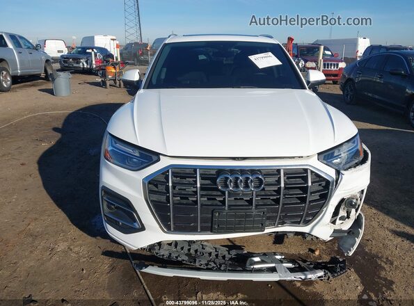 WA1BAAFY9M2017506 2021 AUDI Q5 White Вид щитка приладів