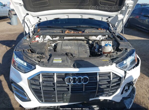 WA1BAAFY9M2017506 2021 AUDI Q5 White Вид ззаду