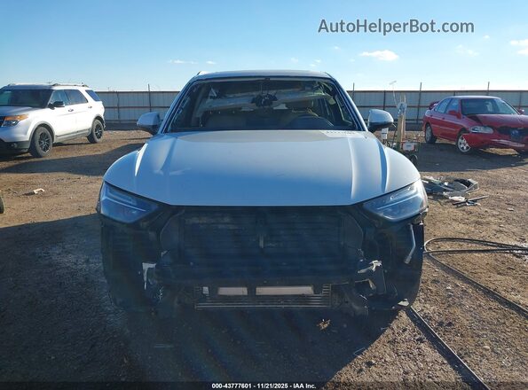 WA1BBAFY2N2122211 2022 AUDI Q5 White Vista interior trasera