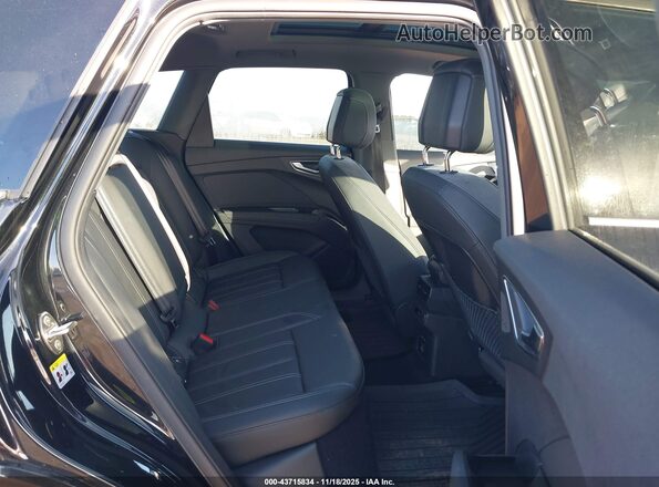 WA1BCBFZ1PP024708 2023 AUDI Q4 Черный Вид наклейки с VIN-кодом