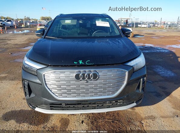 WA1BCBFZ1PP024708 2023 AUDI Q4 Черный Вид задней части салона