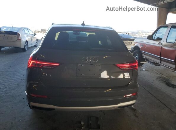 WA1BECF33L1117948 2020 AUDI Q3 Gray უკანა ხედი