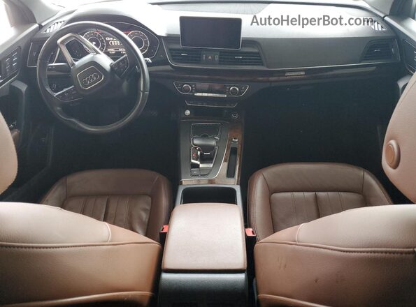 WA1BNAFY2L2039320 2020 AUDI Q5 Blue Vista del salpicadero