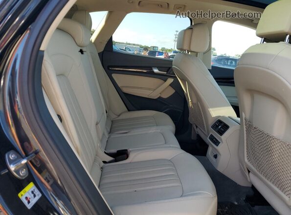 WA1BNAFY4L2066793 2020 AUDI Q5 Black Vista interior trasera