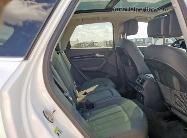 WA1BNAFY6L2031589 2020 AUDI Q5 White 