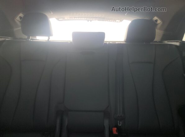 WA1BVBF14ND009817 2022 AUDI Q8 Черный Вид задних сидений