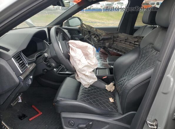 WA1C4AFY8M2025690 2021 AUDI SQ5 Серый Вид салона спереди