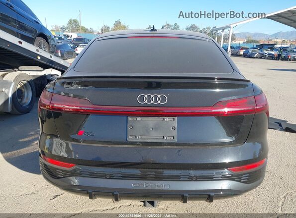 WA1CAAGE7RB033493 2024 AUDI Q8 E-TRON Black 
