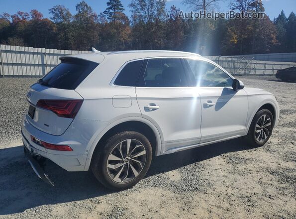 WA1CABFY6M2008949 2021 AUDI Q5 White უკანა მარჯვენა