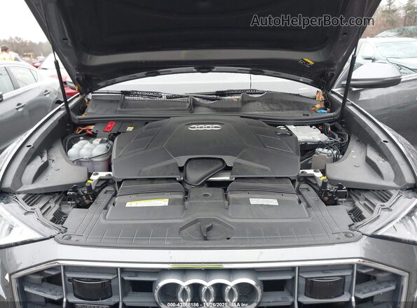 WA1CVAF13LD020156 2020 AUDI Q8 Gray Rear view