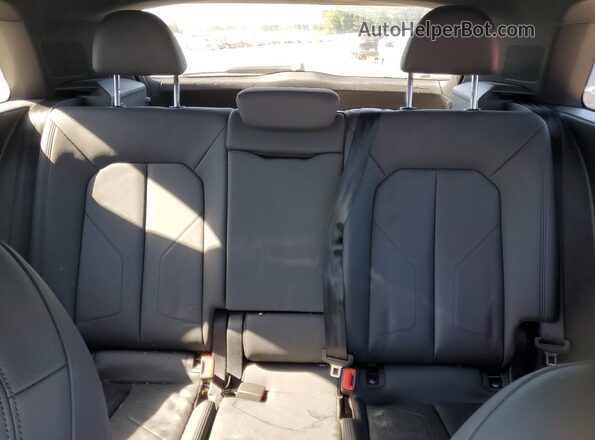 WA1DECF31M1049272 2021 AUDI Q3 Gray Vista de los asientos traseros