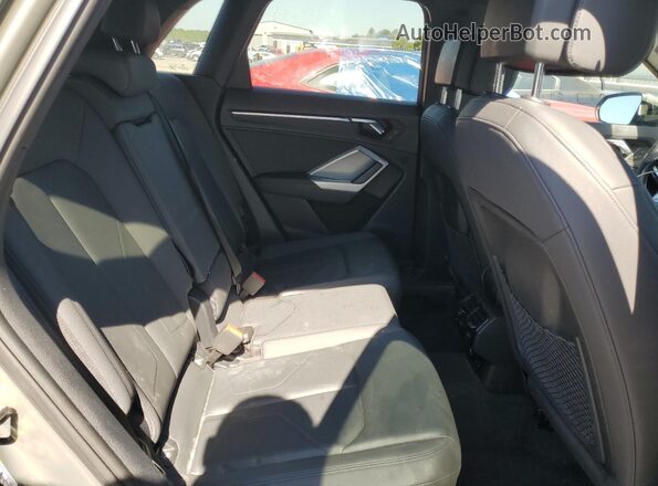 WA1DECF31M1049272 2021 AUDI Q3 Gray Vista interior trasera