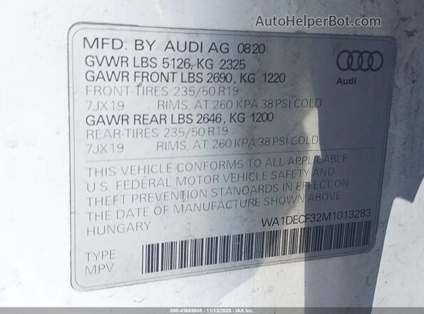 WA1DECF32M1013283 2021 AUDI Q3 White Vista del compartimento del motor
