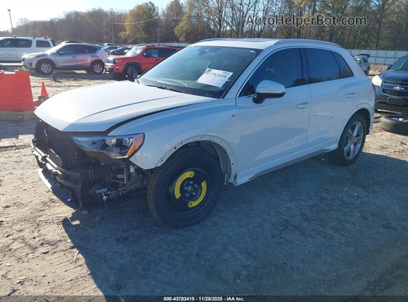 WA1DECF32N1024530 2022 AUDI Q3 White Առջևի ձախ երեք քառորդ տեսարան