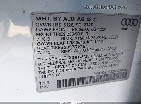 WA1DECF32N1024530 2022 AUDI Q3 White Շարժիչի բաժամունքի տեսք