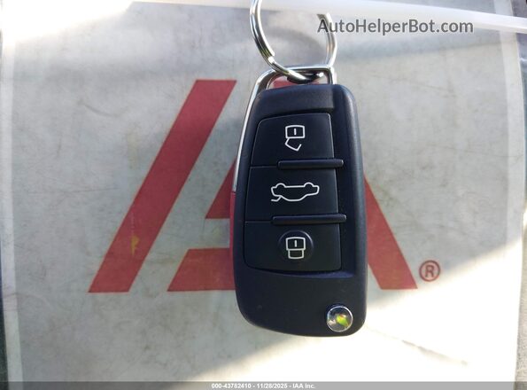 WA1DECF32N1024530 2022 AUDI Q3 White Առջևի վահանակի տեսք