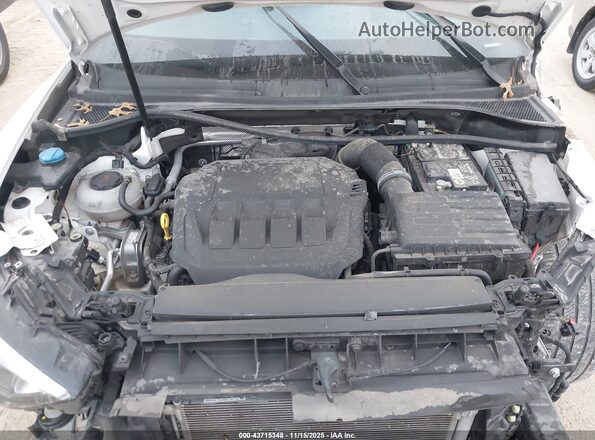 WA1DECF33N1143753 2022 AUDI Q3 White უკანა ხედი