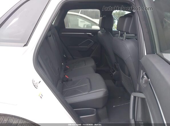 WA1DECF33N1143753 2022 AUDI Q3 White VIN კოდის სტიკერის ხედი