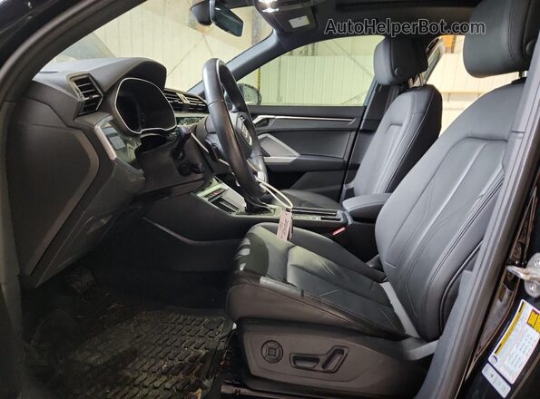 WA1DECF34R1024020 2024 AUDI Q3 Black Սալոնի դիմացի տեսք