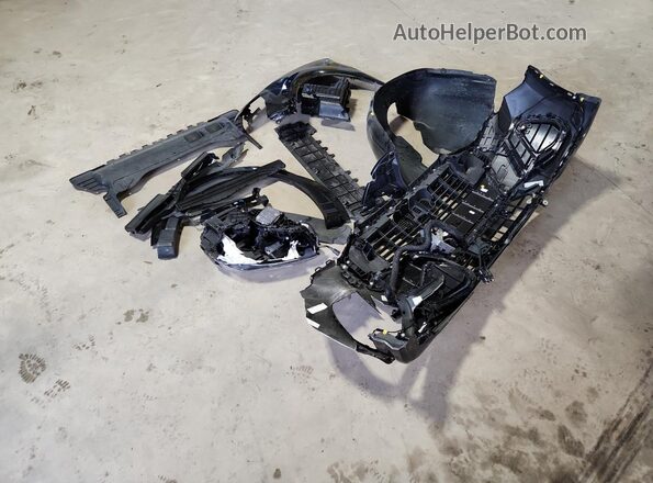 WA1DECF34R1024020 2024 AUDI Q3 Black VIN կոդի պիտակի տեսք