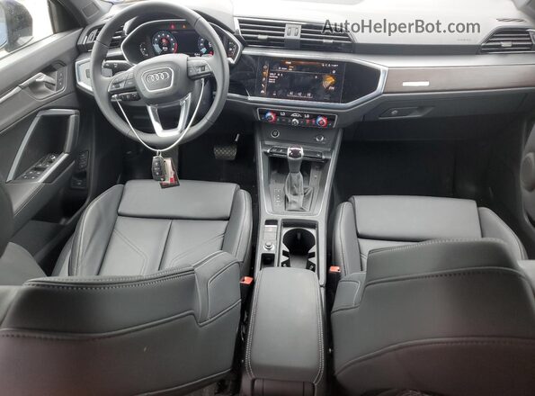 WA1DECF34R1182504 2024 AUDI Q3 Blue Dashboard view