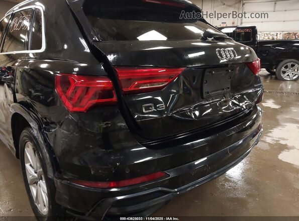 WA1DECF36M1038381 2021 AUDI Q3 Black 