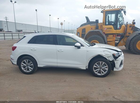 WA1DECF36S1049474 2025 AUDI Q3 White Vista interior de 360 grados