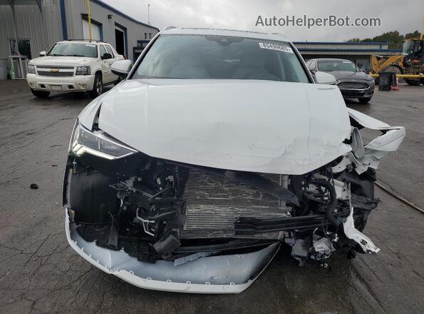 WA1DECF36S1075511 2025 AUDI Q3 White Vista frontal