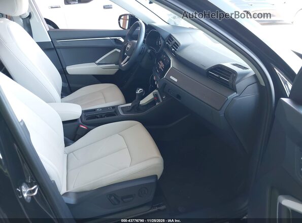 WA1DECF39R1125800 2024 AUDI Q3 Black 