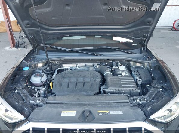 WA1DECF39R1125800 2024 AUDI Q3 Black 