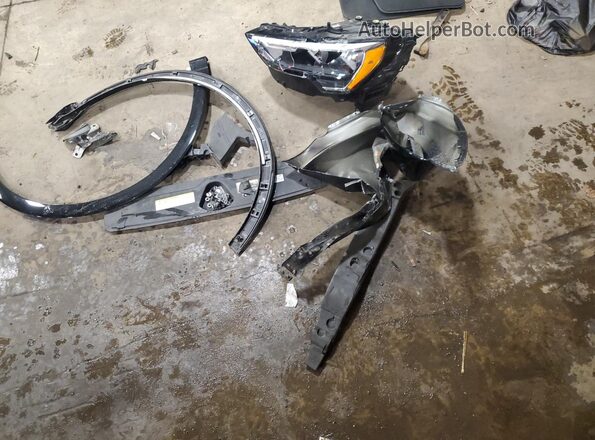 WA1DECF3XM1013998 2021 AUDI Q3 Black Вид підкапотного простору