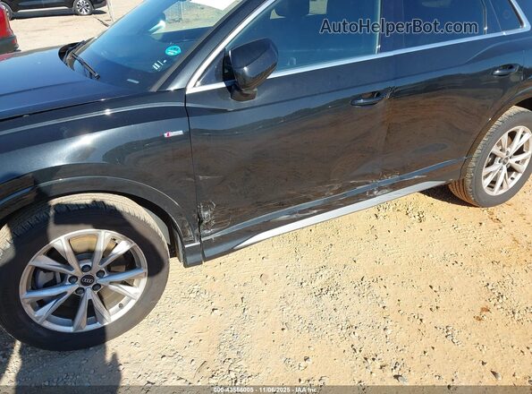 WA1DECF3XM1142050 2021 AUDI Q3 Black Widok z przodu