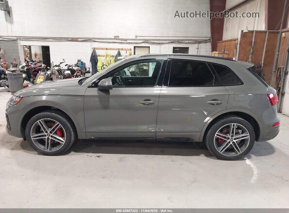 WA1E2AFY2R2130537 2024 AUDI Q5 Gray 