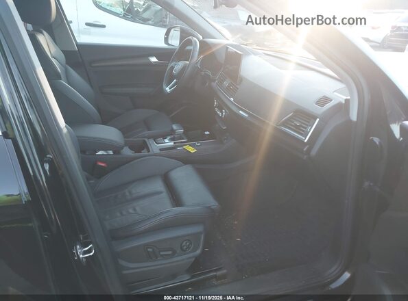 WA1E2AFY8R2123382 2024 AUDI Q5 Black Vista interior delantera