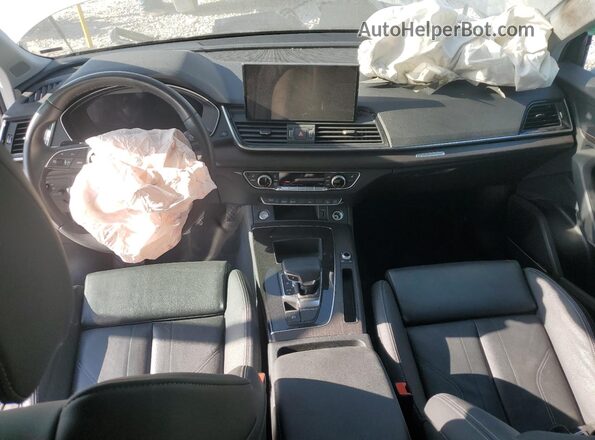 WA1EAAFY6R2029861 2024 AUDI Q5 Silver Widok deski rozdzielczej