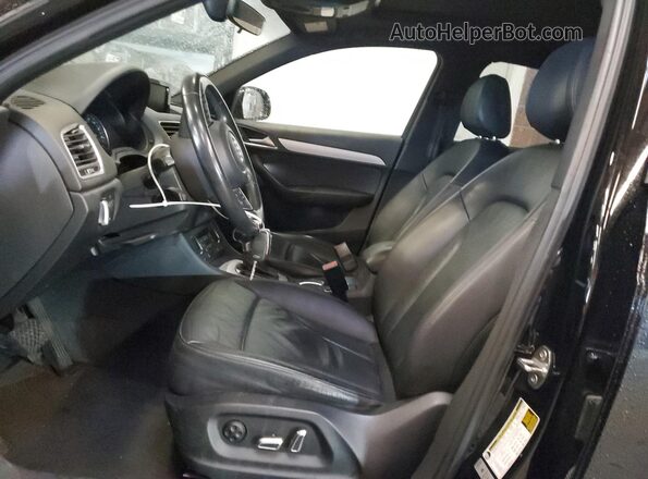 WA1ECCFS6JR005962 2018 AUDI Q3 Black 