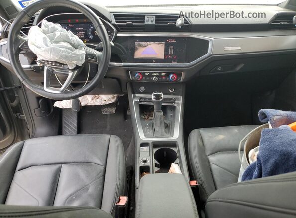 WA1EECF32L1022536 2020 AUDI Q3 Серый Вид панели приборов