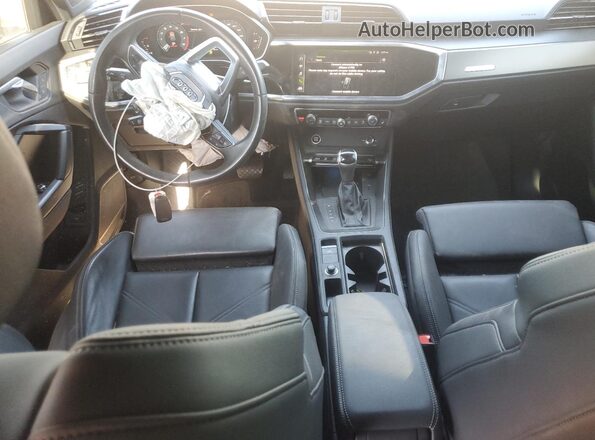 WA1EECF32R1031262 2024 AUDI Q3 Black 
