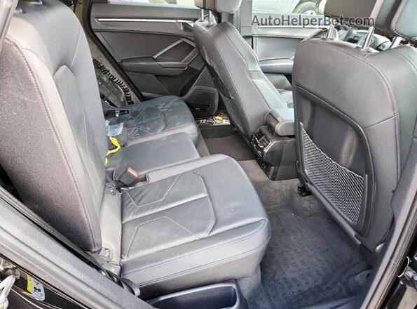 WA1EECF33P1042624 2023 AUDI Q3 Black Հետևի նստատեղերի տեսք