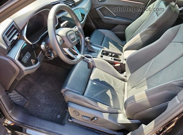 WA1EECF33P1042624 2023 AUDI Q3 Black Սալոնի դիմացի տեսք