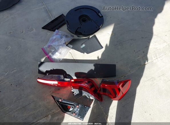 WA1EECF34K1085216 2019 AUDI Q3 White Սարքավորումների վահանակի տեսք