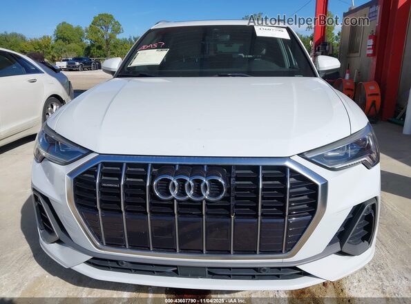 WA1EECF34K1085216 2019 AUDI Q3 White Սալոնի հետևի տեսք