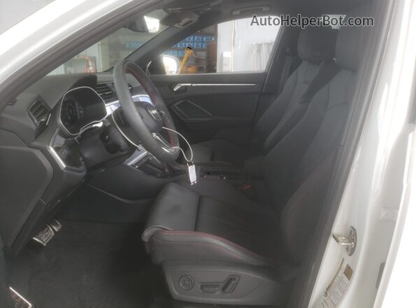 WA1EECF35S1046862 2025 AUDI Q3 White Սալոնի դիմացի տեսք