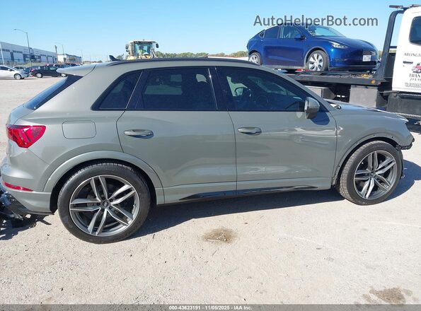 WA1EECF36N1035258 2022 AUDI Q3 Gray Սալոնի հետևի տեսք