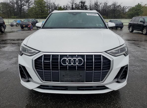 WA1EECF37M1101783 2021 AUDI Q3 White Вид спереду